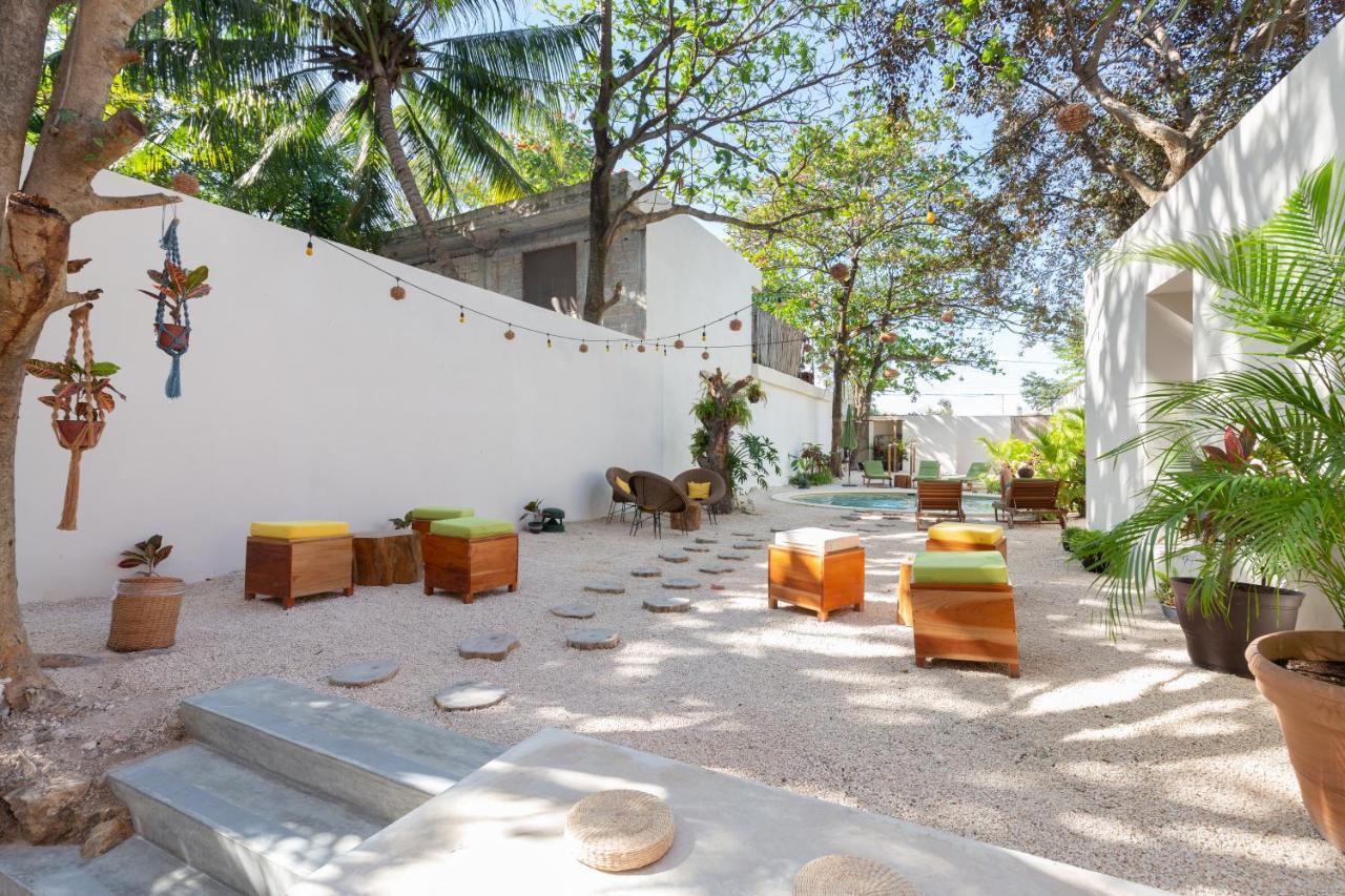 oOstel Smart Hostel - Tulum Pueblo Exterior foto